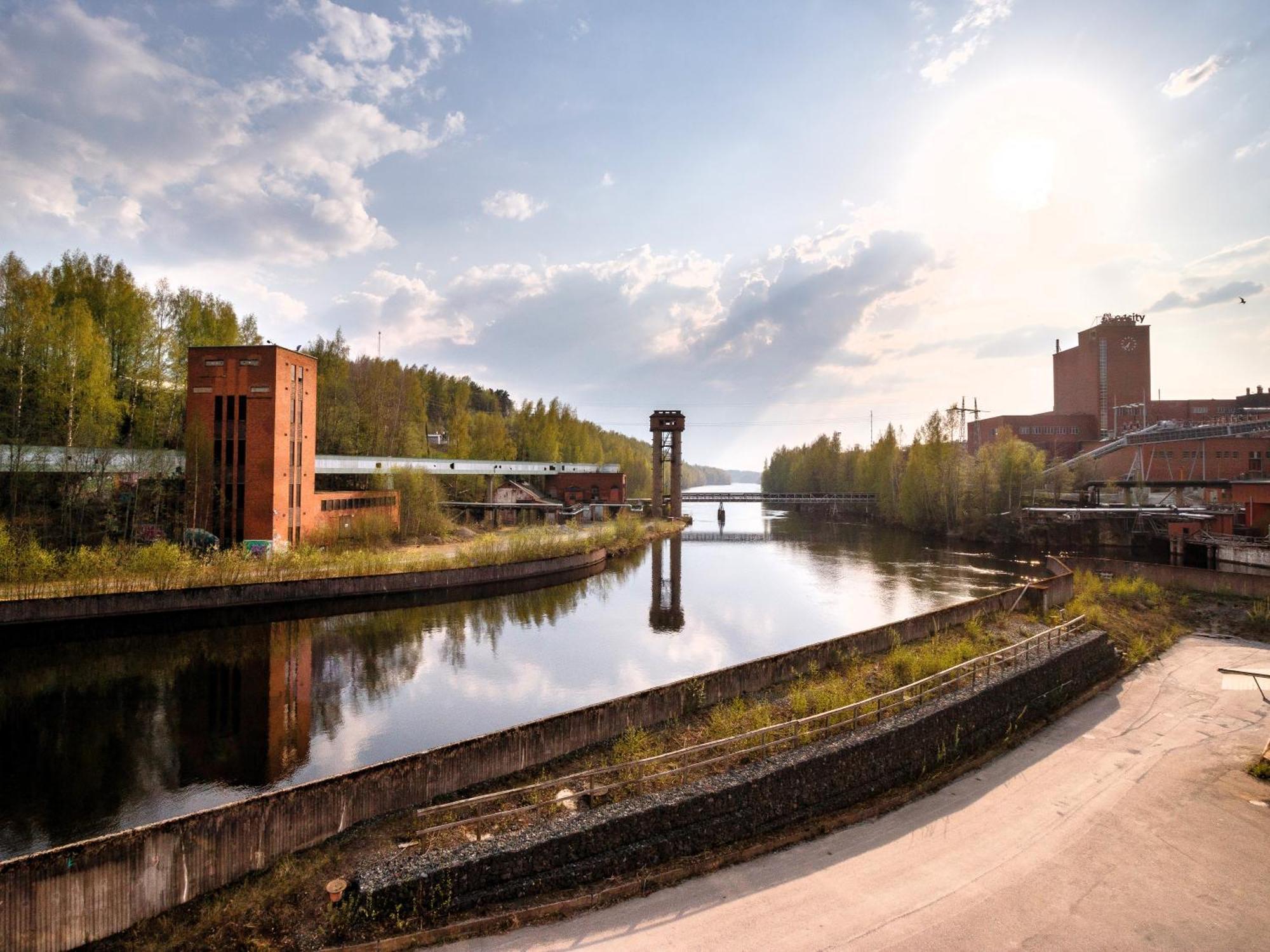 Tehdassaari Nokia Hq - Paeaekonttori Aparthotel Bagian luar foto