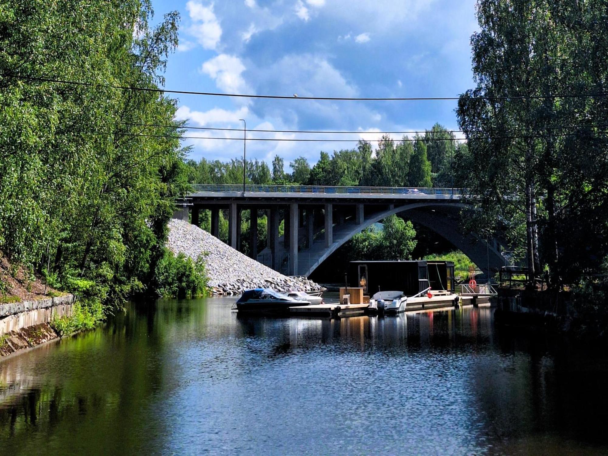 Tehdassaari Nokia Hq - Paeaekonttori Aparthotel Bagian luar foto