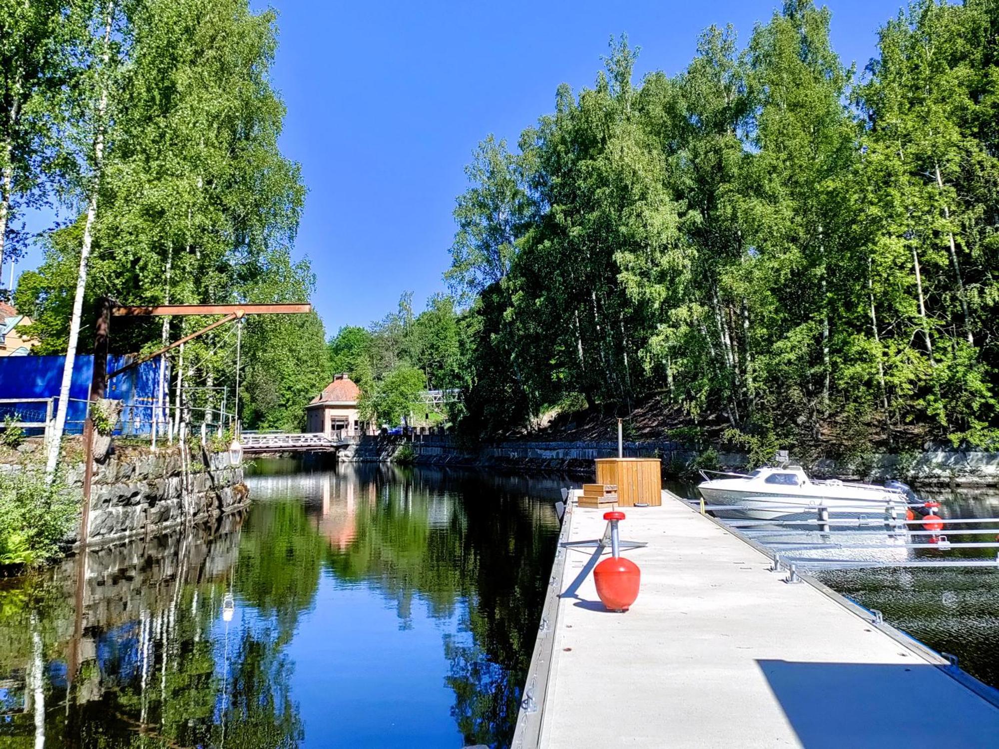 Tehdassaari Nokia Hq - Paeaekonttori Aparthotel Bagian luar foto